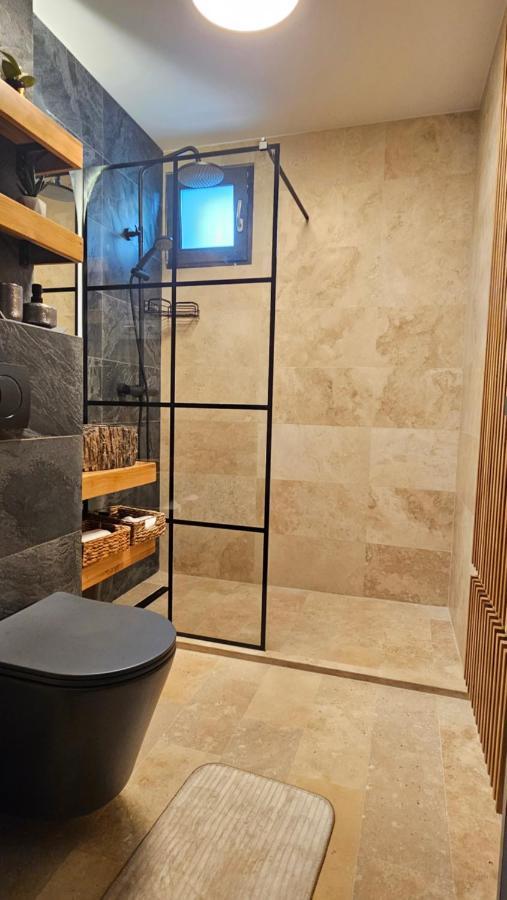 Cosy 2 Rooms Apartment In The Center Of The City Bukares Bagian luar foto