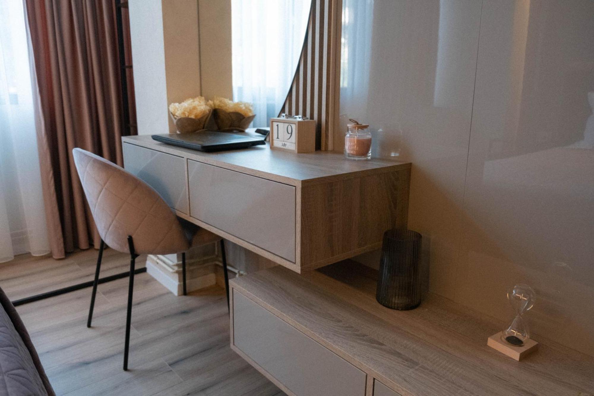 Cosy 2 Rooms Apartment In The Center Of The City Bukares Bagian luar foto