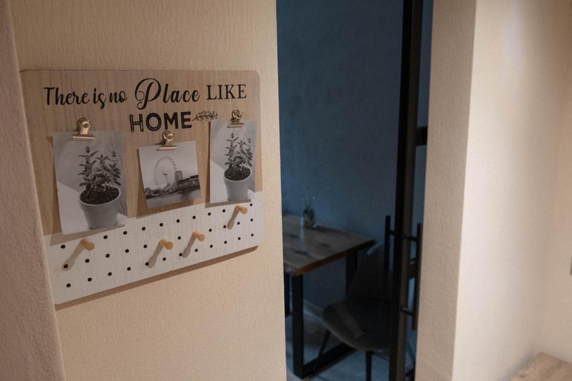 Cosy 2 Rooms Apartment In The Center Of The City Bukares Bagian luar foto
