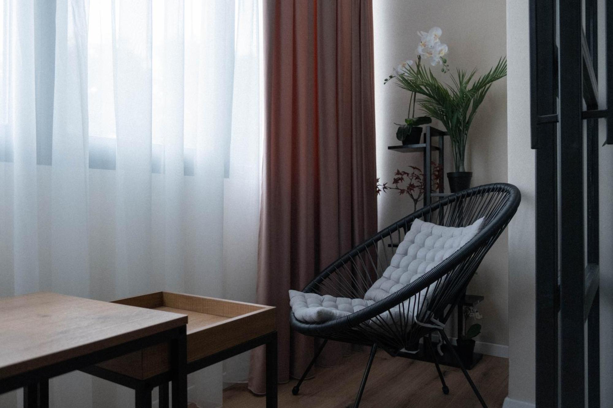 Cosy 2 Rooms Apartment In The Center Of The City Bukares Bagian luar foto