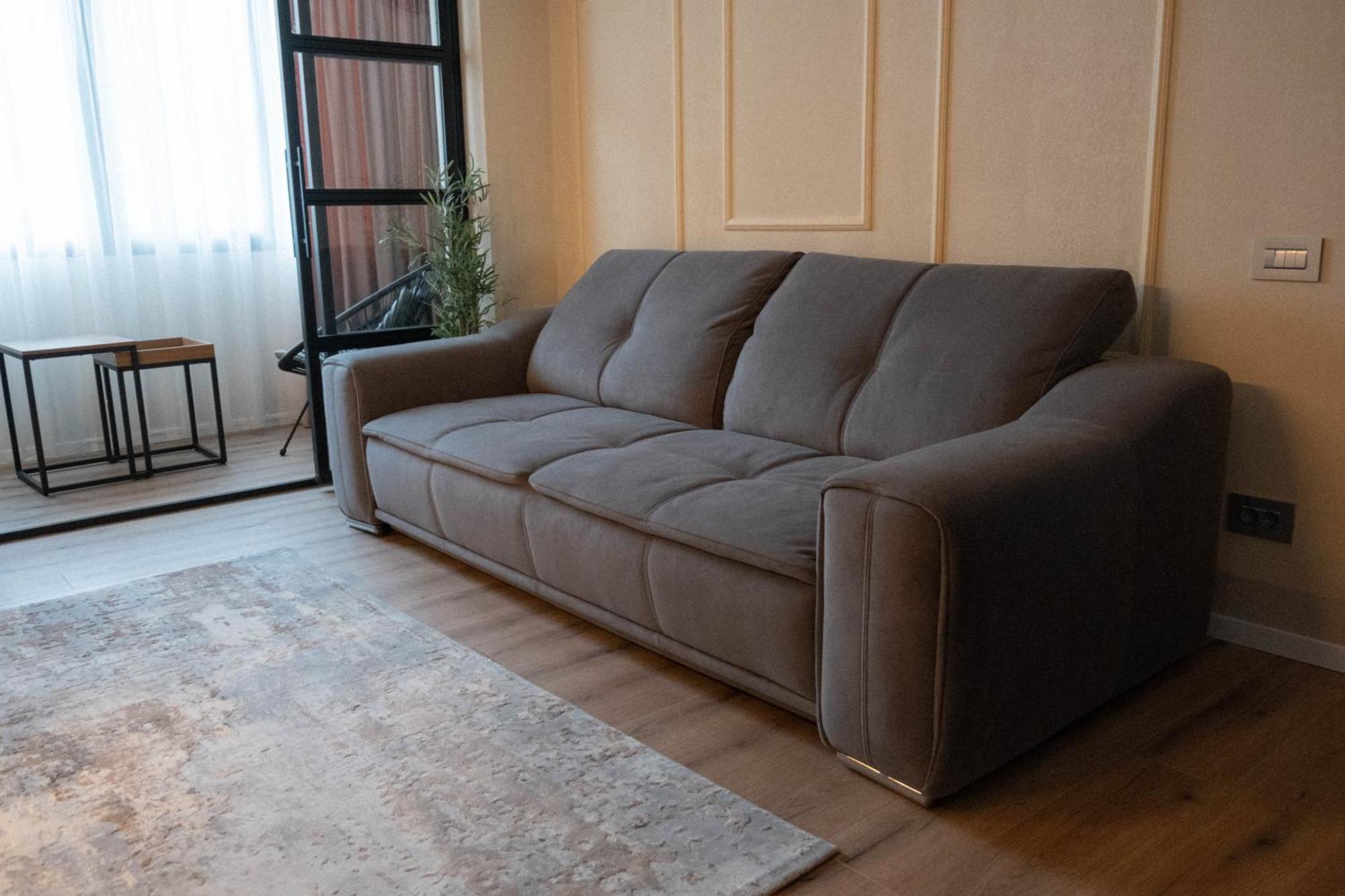 Cosy 2 Rooms Apartment In The Center Of The City Bukares Bagian luar foto